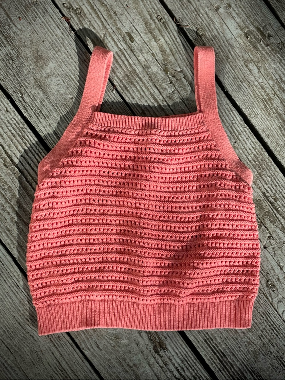 Universal Thread Coral Openwork Crochet Knit Tank Cropped Soze Medium